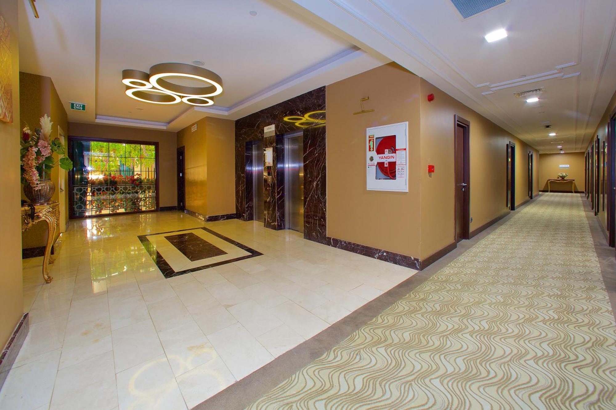 Ramada By Wyndham Istanbul Merter المظهر الخارجي الصورة