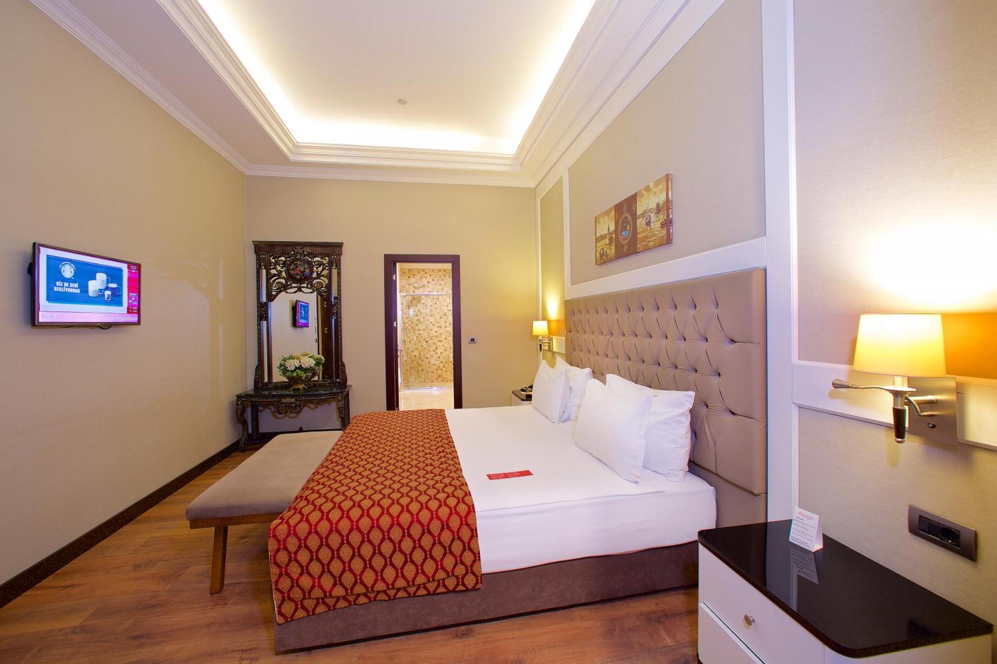 Ramada By Wyndham Istanbul Merter المظهر الخارجي الصورة A room at the hotel